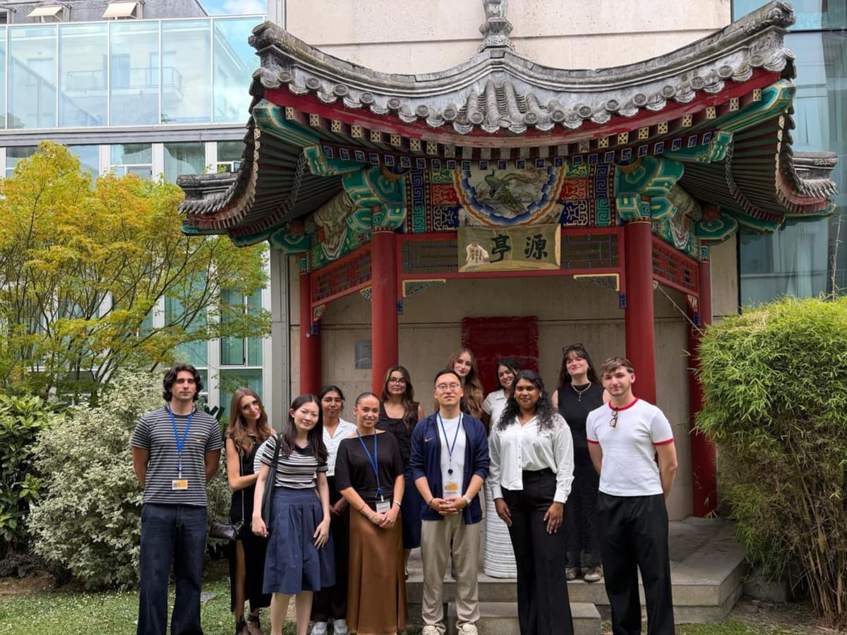 Group photo at the China Cultural Centre in Paris