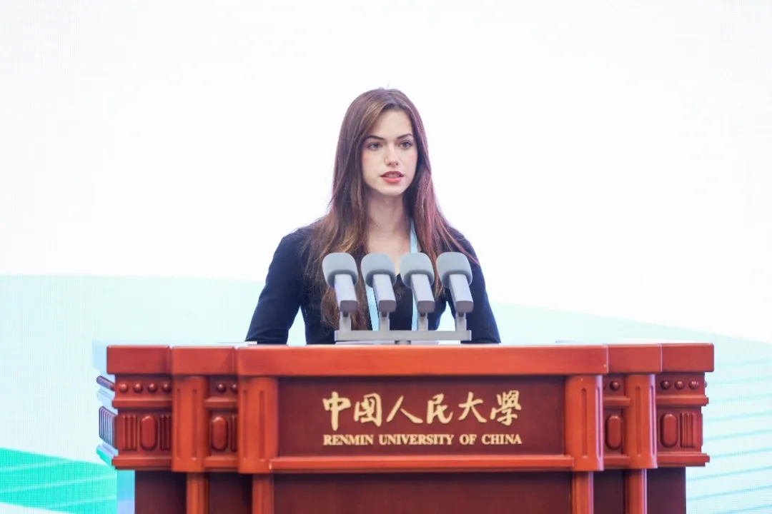 Young Innovators Honoured at the Second Global Development Public Policy Youth Innovation Competition Finals