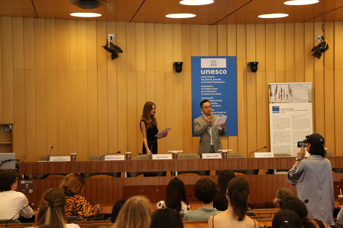 Panel discussion in Salle IX